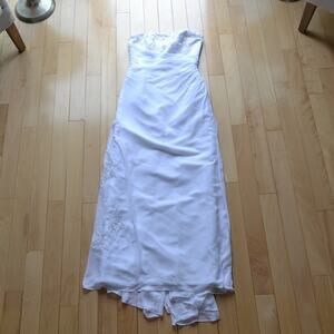 Forever Yours Sleeveless Strapless Wedding Dress Size 8